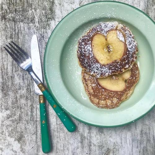 gluten free pancakes with an apple 2