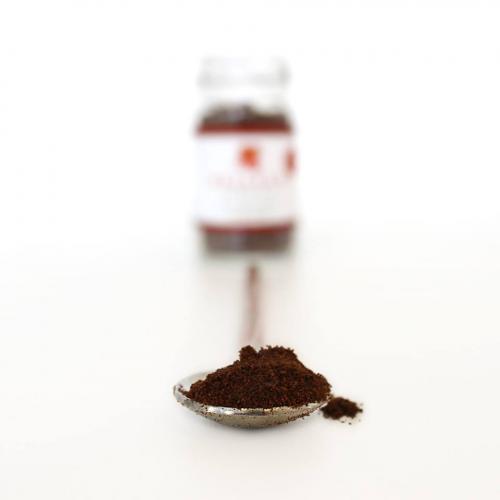 vanilla powder close up